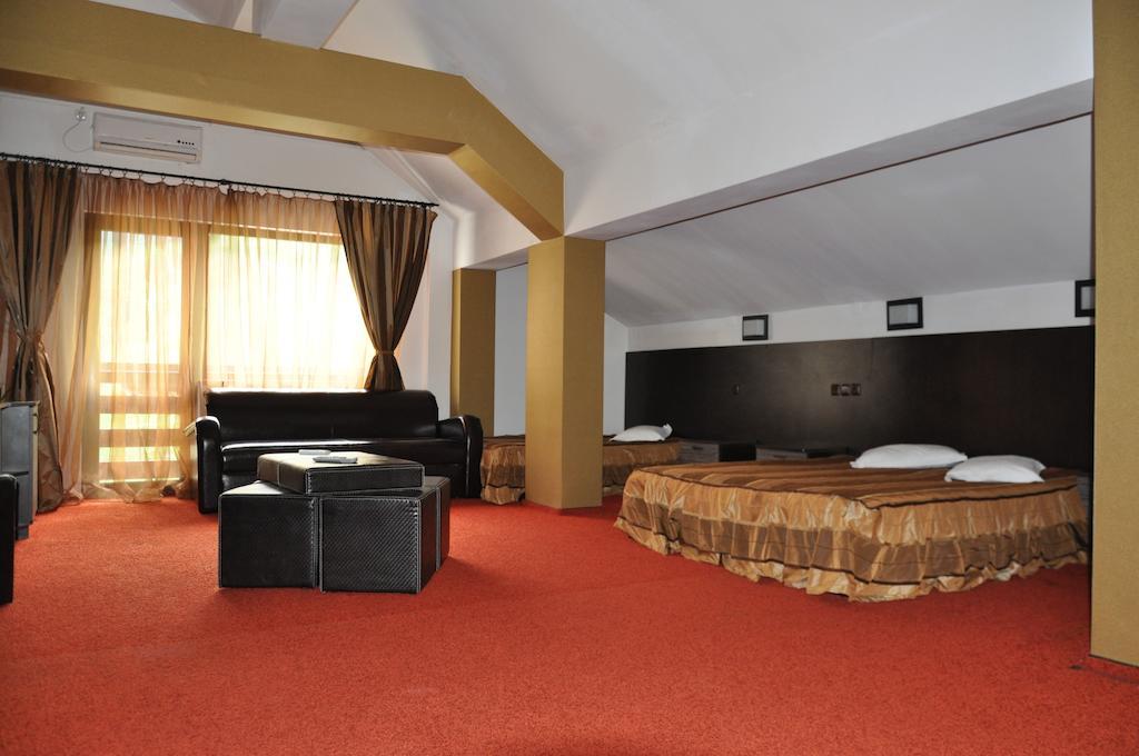Pensiunea Valahia Brezoi Habitación foto